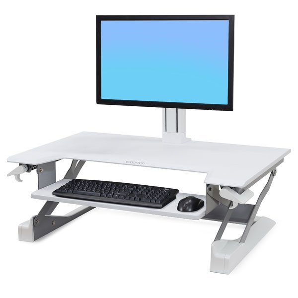 Ergotron 33-406-062 with single monitor LD Monitor Kit